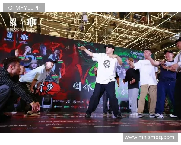 西安街舞队实力强劲荣登全国街舞实力排行榜第三名 西安街舞队实力强劲荣登全国街舞实力排行榜第三名